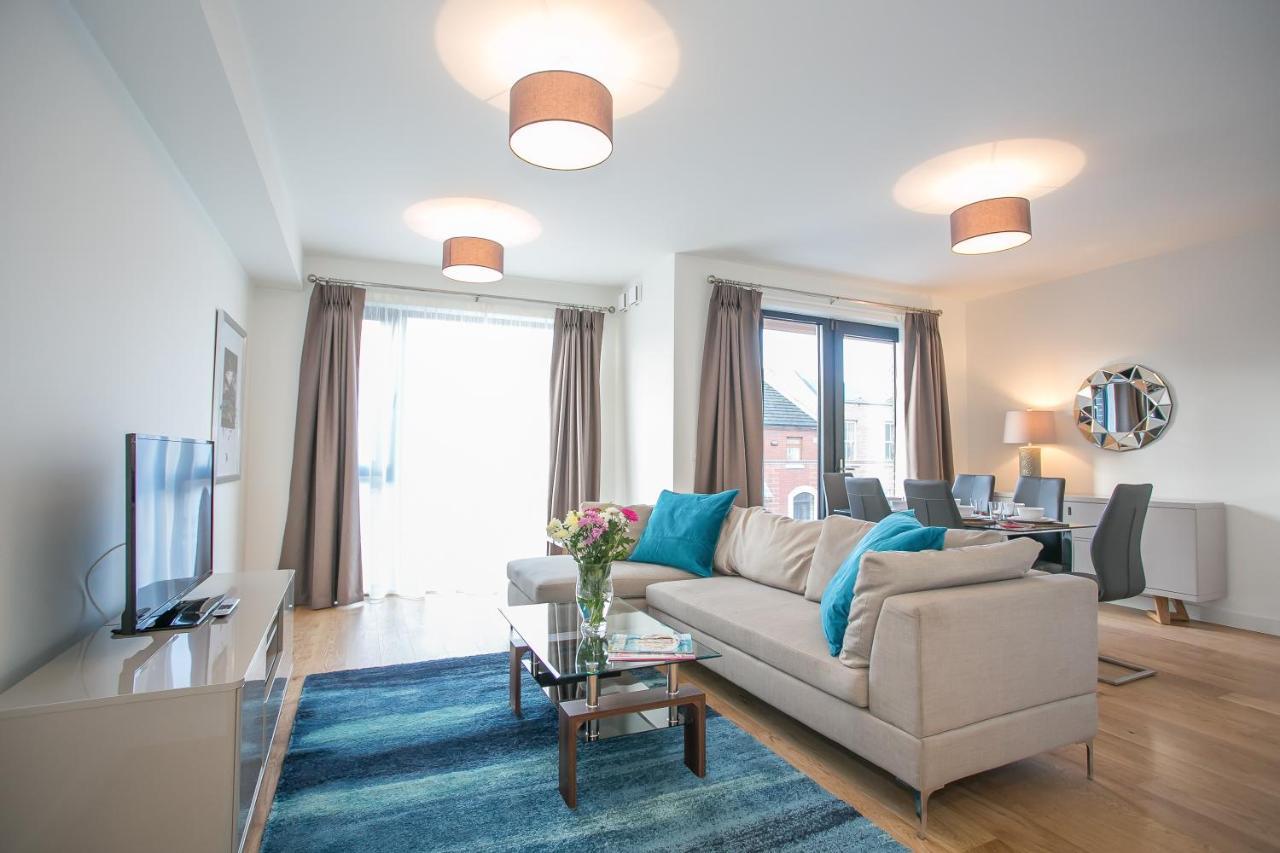 Grand Canal Square Apartments 더블린 외부 사진